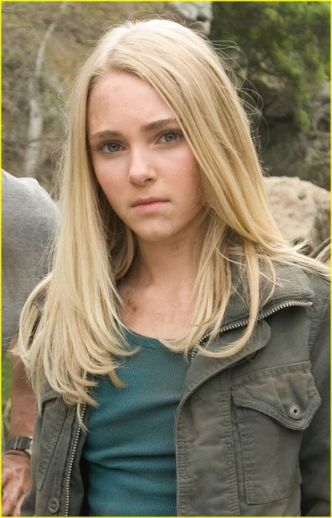 AnnaSophia Robb's Unforgettable Moments in Race to Witch Mountain